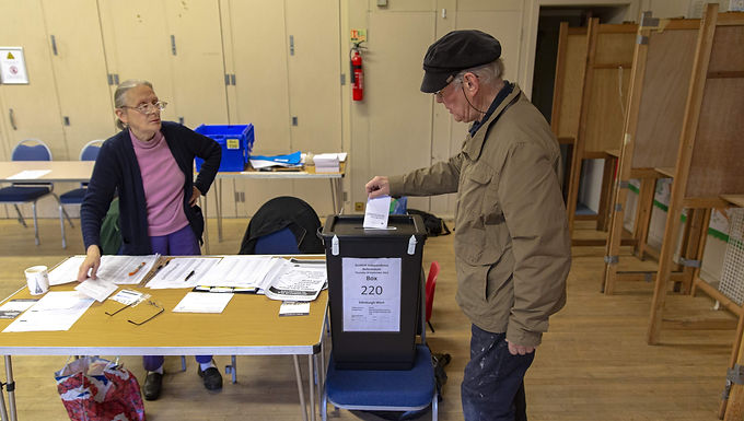 Starmer insta a los votantes escoceses a poner fin a la "era de agitación económica" y votar por los laboristas